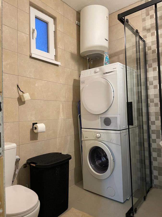 شقة Old Town Oasis بودغوريتْسا المظهر الخارجي الصورة
